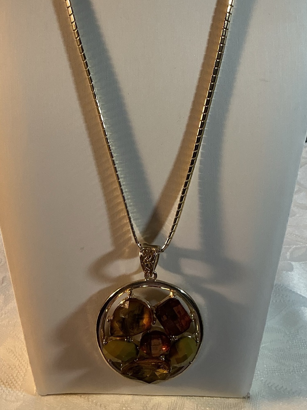 Earth Tone Lucite Stone Cluster Oval Vintage Pendant Necklace